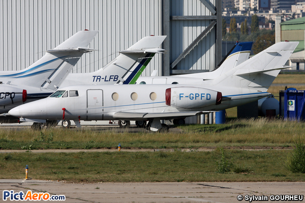 Dassault Falcon 100 (Aéro Services Executive)