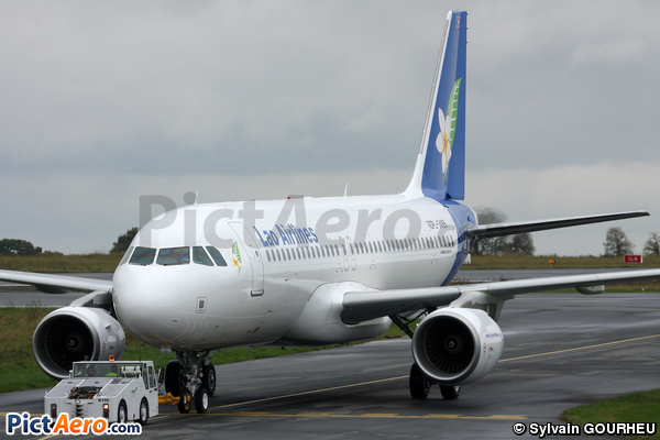 Airbus A320-214 (Lao Airlines)
