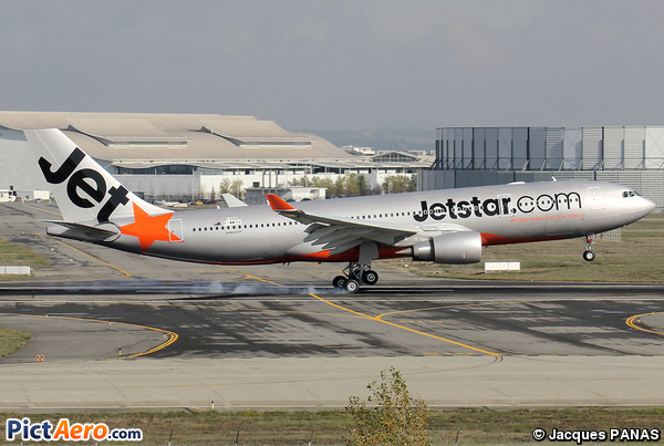 Airbus A330-222 (Jetstar Airways)