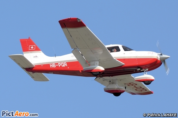 Piper PA-28-181 Archer III (Flugschule Basel)