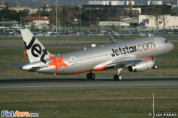 Airbus A320-232 (Jetstar Pacific)