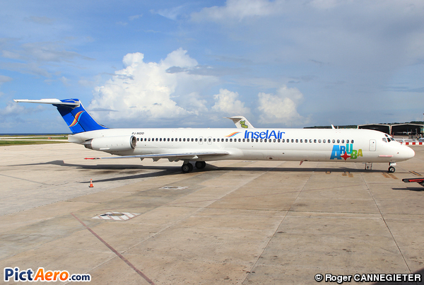 McDonnell Douglas MD-82 (DC-9-82) (Insel Air Aruba)