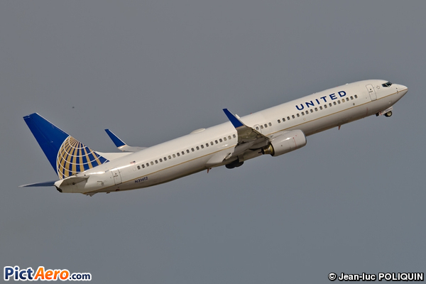 Boeing 737-924/WL (United Airlines)