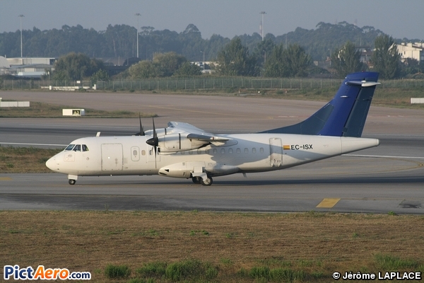 ATR 42-300 (Swiftair)