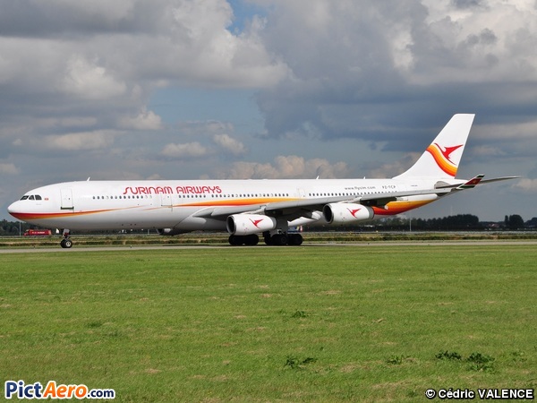 Airbus A340-311 (Surinam Airways)