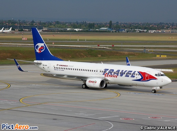 Boeing 737-86Q/WL (Travel Service Hungary)