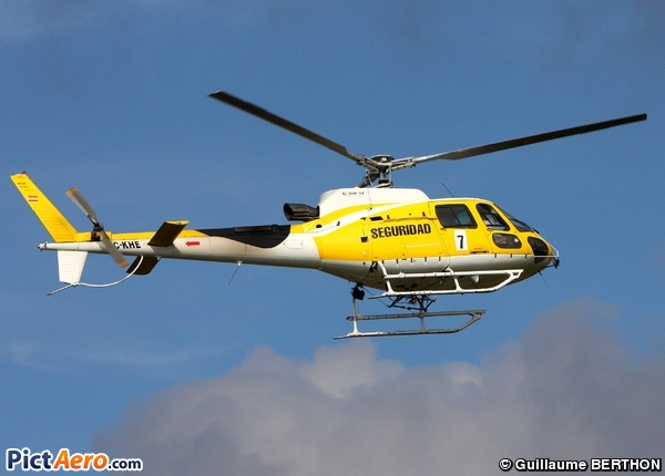 Aérospatiale AS-350 B3 Ecureuil (Sky Helicopters)