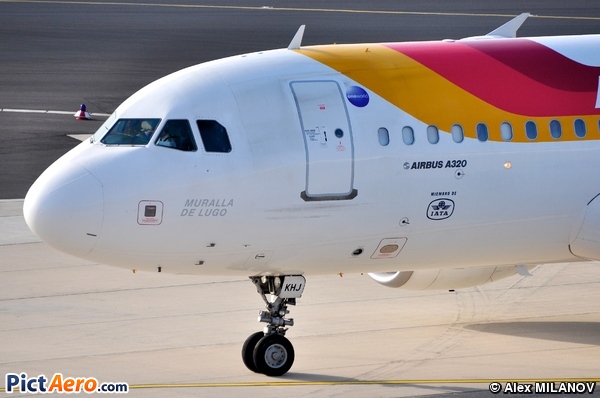 Airbus A320-214 (Iberia)