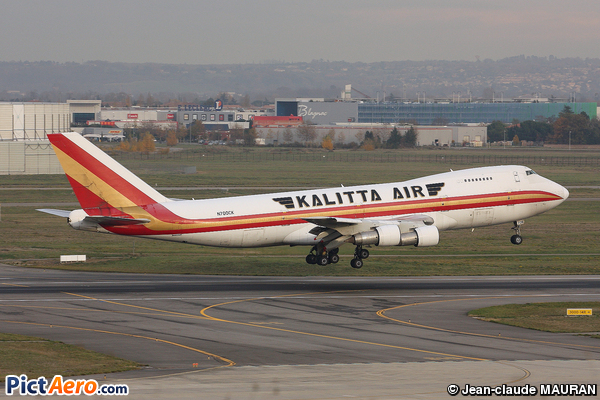 Boeing 747-246B/SF (Kalitta Air)