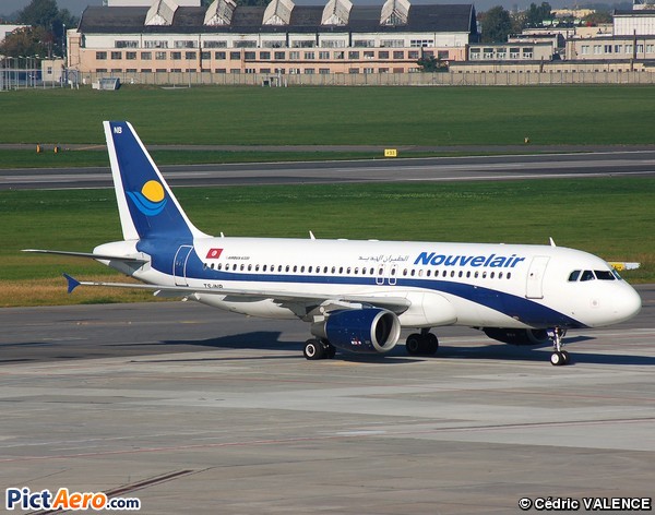 Airbus A320-214 (Nouvelair)