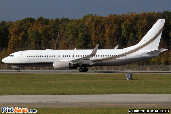 Boeing 737-8GQ/WL BBJ2 (Bayham Holdings)