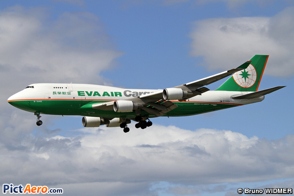 Boeing 747-45EBD/SF (Eva Air Cargo)