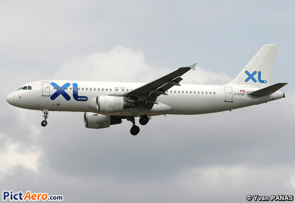 Airbus A320-214 (XL Airways France)