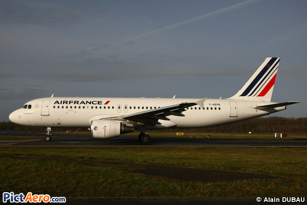 Airbus A320-214 (Air France)