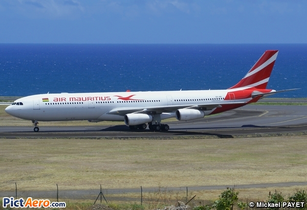 Airbus A340-313E (Air Mauritius)