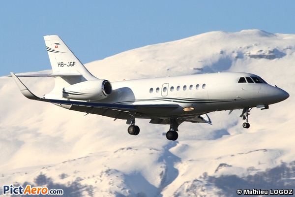 Dassault Falcon 2000LX (TAG Aviation)