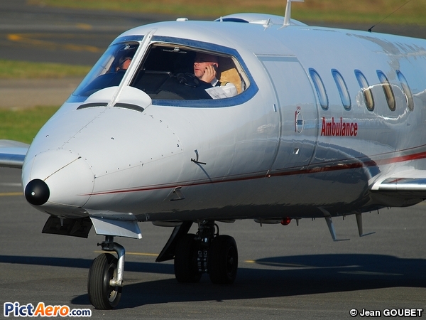 Learjet 35A (Aero-Dienst)
