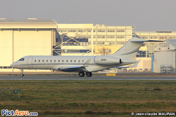 Bombardier BD-700-1A10 Global Express (United Technologies Corporation)