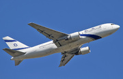 Boeing 767-27E/ER (4X-EAE)