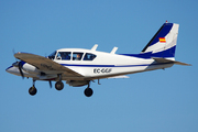 Piper PA-23-250-Aztec E (EC-GGF)
