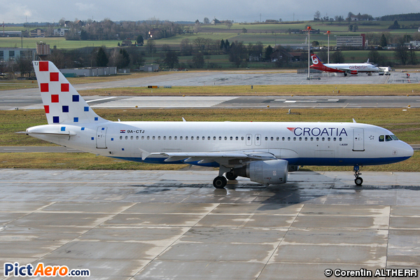 Airbus A320-214 (Croatia Airlines)