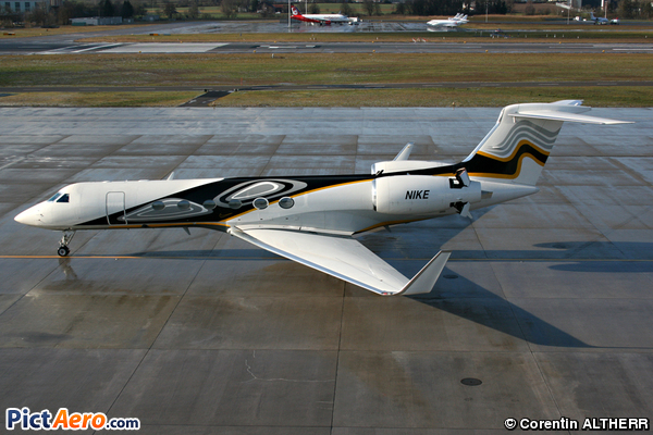 Gulfstream Aerospace G-V Gulfstream V (Nike)