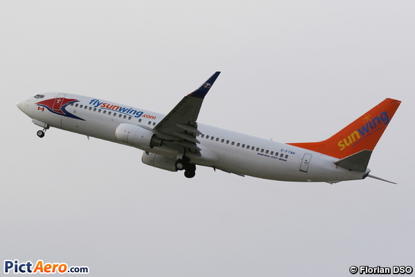 Boeing 737-8Q8 (Sunwing Airlines)