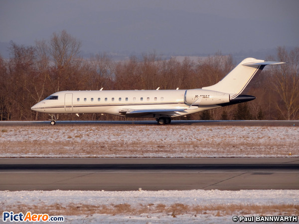 Bombardier BD-700-1A10 Global Express (Japat AG)
