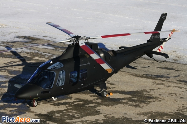 Agusta A-109SP (Skycam Hélicoptères)