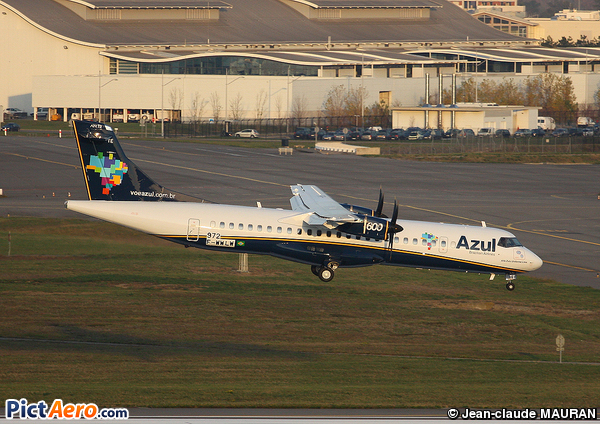 ATR 72-600 (Azzurra Air)