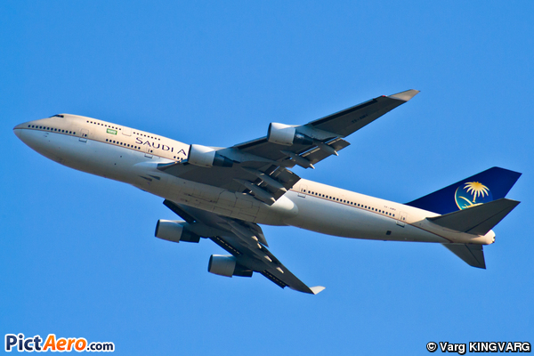Boeing 747-412 (Saudi Arabian Airlines)