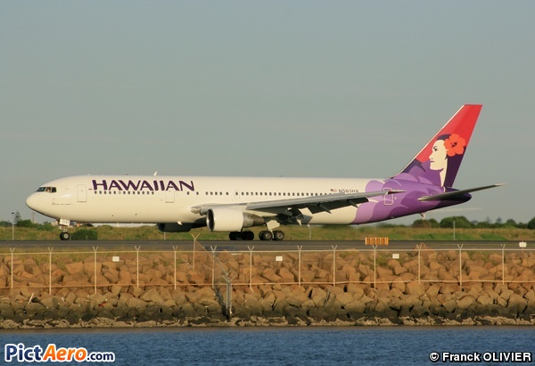 Boeing 767-3G5/ER (Hawaiian Airlines)