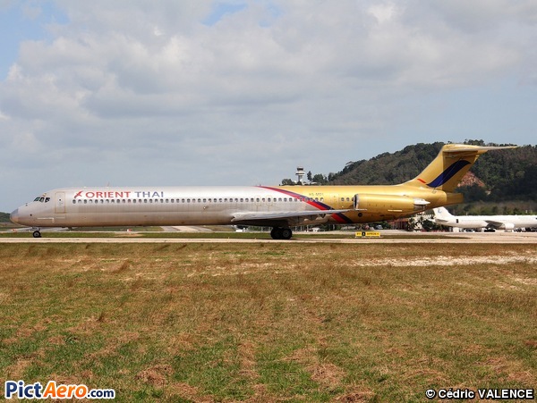 McDonnell Douglas MD-82 (DC-9-82) (Orient Thai Airlines)