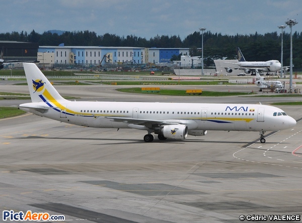 Airbus A321-111 (Myanmar Airways International (MAI))