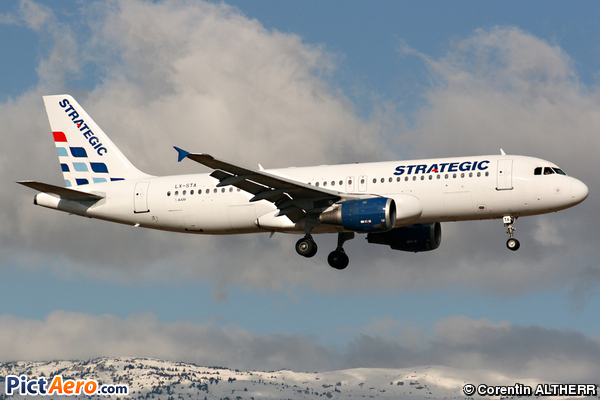 Airbus A320-214 (Strategic Airlines)