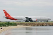 Boeing 777-3ZG/ER (VH-VOZ)