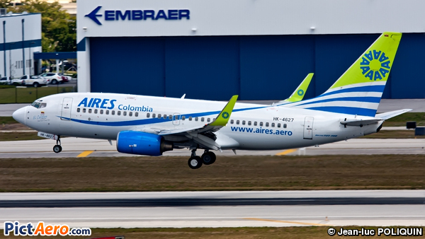 Boeing 737-73S (Aires Colombia)