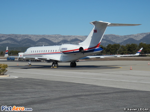Bombardier BD-700-1A10 Global Express (CARNIVAL CRUISE LINES)