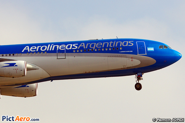 Airbus A340-313X (Aerolíneas Argentinas)