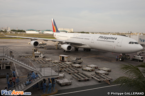 Airbus A340-313X (Philippine Airlines)