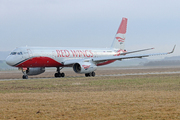 Tupolev Tu-204-100B (RA-64046)