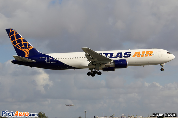 Boeing 767-3S1/ER (Atlas Air)