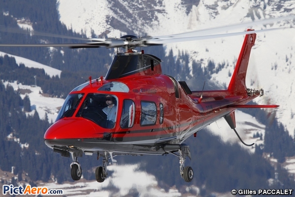 Agusta A-109 E Power ( Héli Bernina AG)