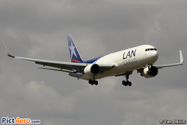 Boeing 767-346F/ER (LAN Cargo)