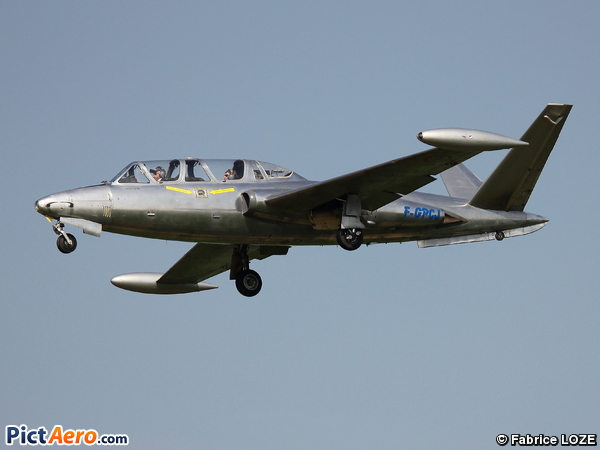 Fouga CM-170 Magister (Private / Privé)