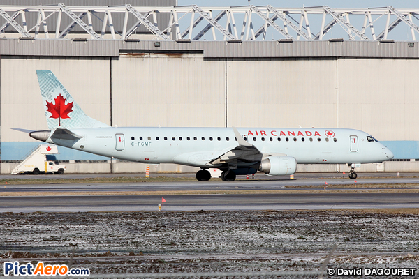 Embraer ERJ-190-100AR (Air Canada)