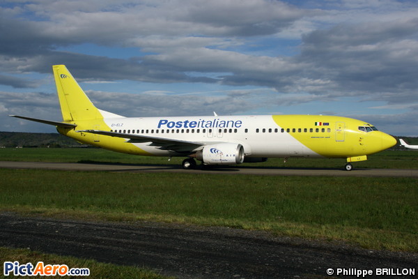 Boeing 737-4Q8 (Mistral Air)