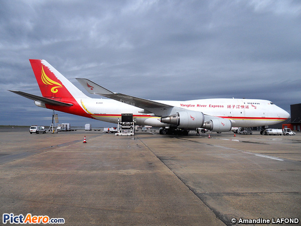 Boeing 747-481/BDCF (Yangtze River Express)