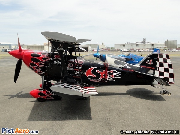 Pitts S-2S Special (Private / Privé)