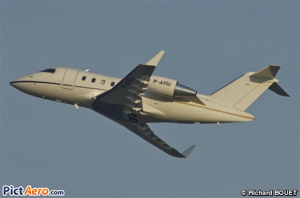 Canadair CL-600-2B16 Challenger 605 (Setfair Holdings)